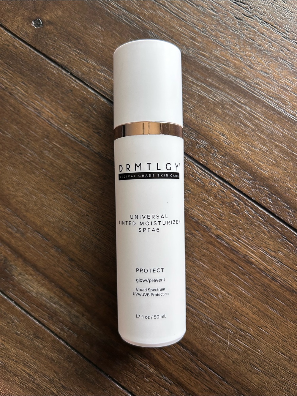 Drmtlgy tinted moisturizer